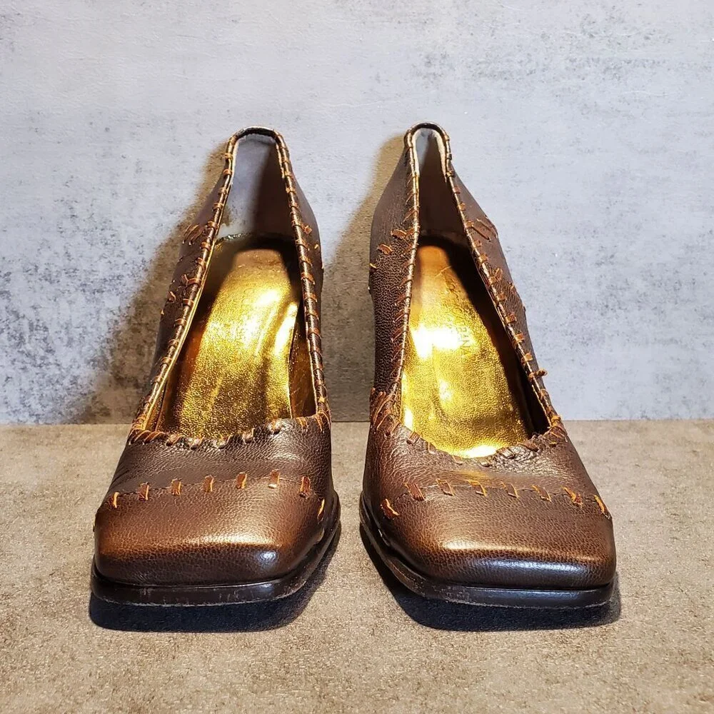 Dolce & Gabbana Vintage Y2K 90s Quiet Luxury Brown Leather Square Toe Heels 39